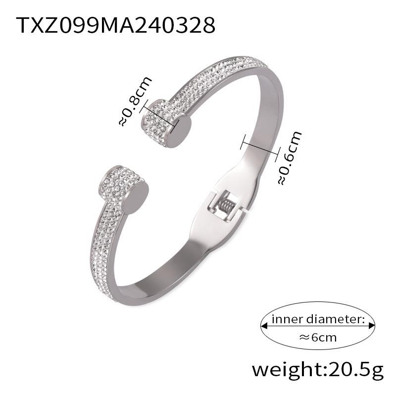 

Европейский и американский популярный кулон в виде головы змеи с бриллиантами, открытый браслет, легкая роскошь, позолоченная нержавеющая сталь, набор цепочек из змеиной кости