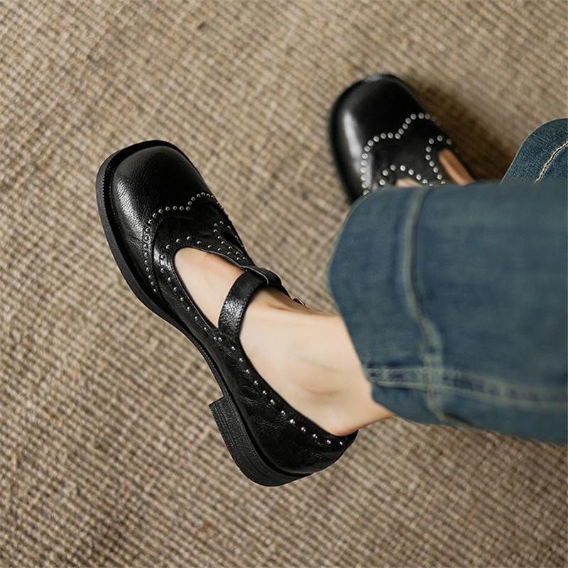 Mode Neue Frühling/Sommer Mary Jane Schuhe Echtleder Schuhe für Damen Mode Nieten Gürtelschnalle Runde Zehenpartie Damen Pumps Klobige Absätze