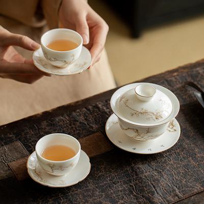 Tazze e bicchieri – Servizi da tè e tazzine