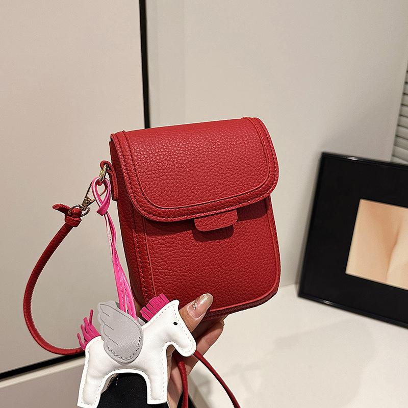 Nisch mångsidig liten väska dam ny sommar mångsidig axelväska mode mobiltelefonväska