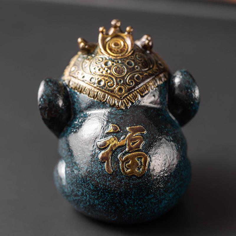 1PC Resin Small Elephant Tea Pet High Temperature Discoloration Tea Set Accessories Tea Table and Tray