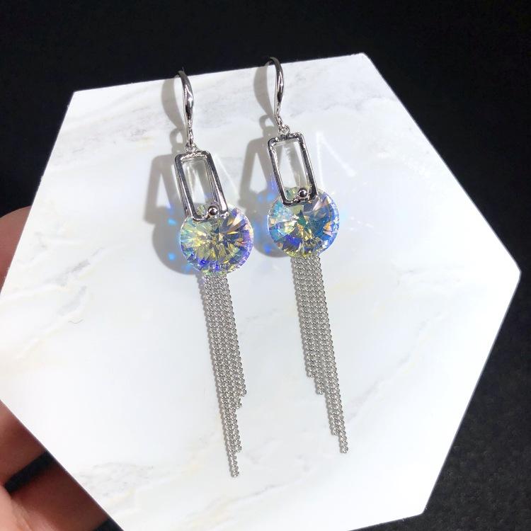 Austrian super flash crystal earrings, stud earrings, niche high-end temperament earrings, long simple earrings, 925 silver needles.