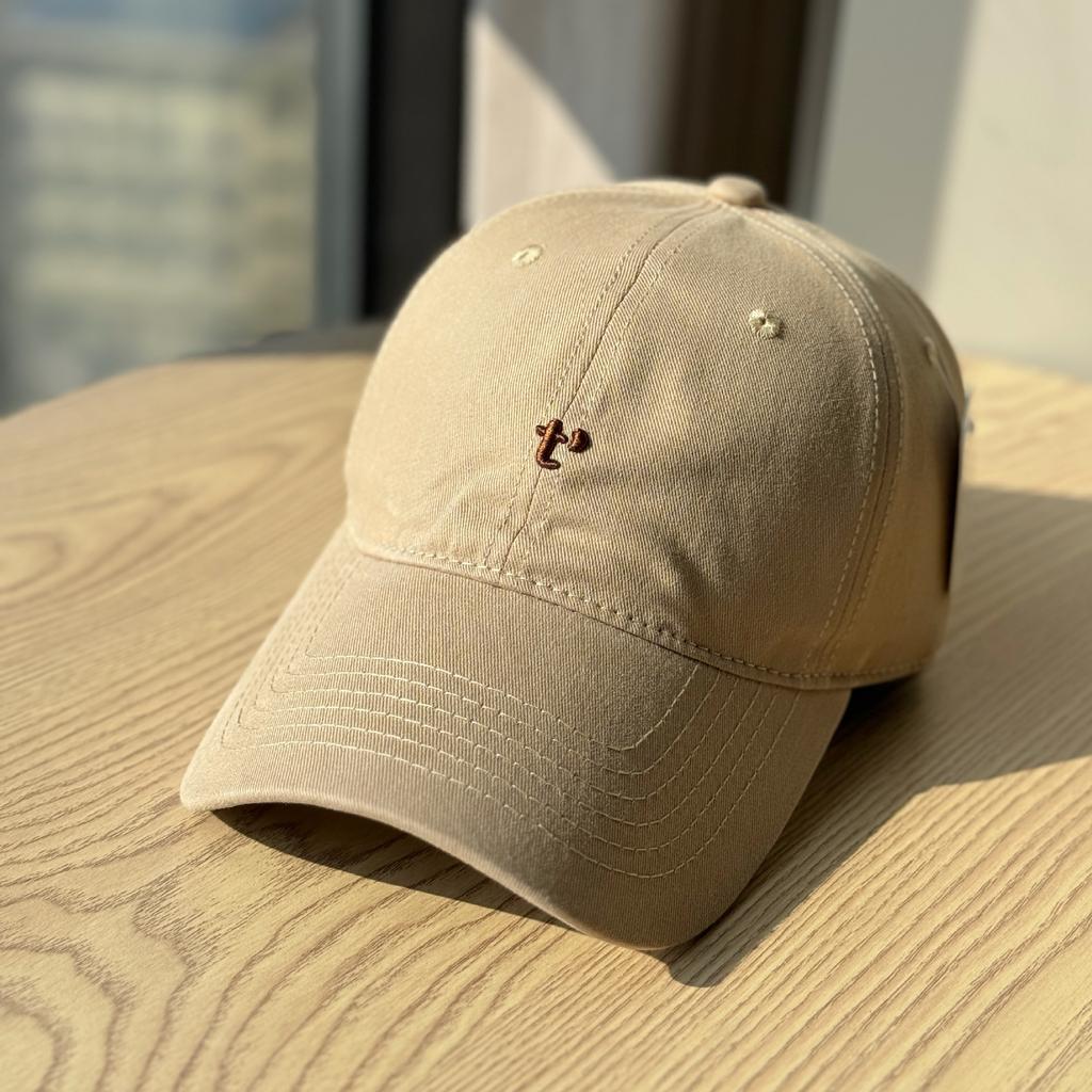 Spring and Summer New Niche Embroidered Letter Soft-top Baseball Cap for Men and Women, Wide Brim, Face-slimming Duckbill Cap, Large Head