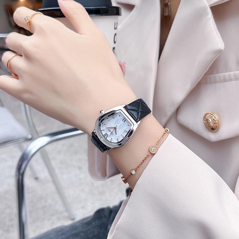 Fritillary Plate Women'S Watch Waterproof Fashion Trend Simple Leisure Atmosphere Student Style Women'S Watch Roman Watch