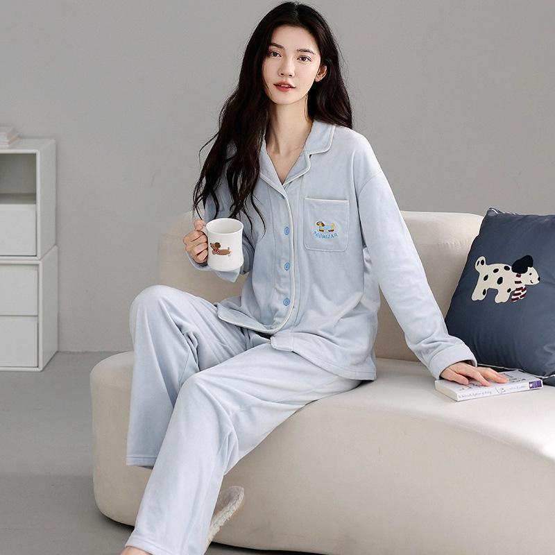 Pajamas women's winter anti-static island fleece thickened and fleece can be worn outside in autumn and winter casual loungewear women's suit