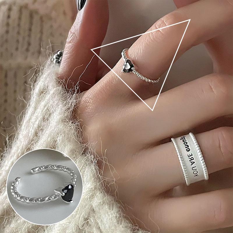 Korean 3D Heart Ring: Women's Retro Wide Band, Fashionable English Letter Open Finger Ring, Hip-Hop Style Index Finger Ring.