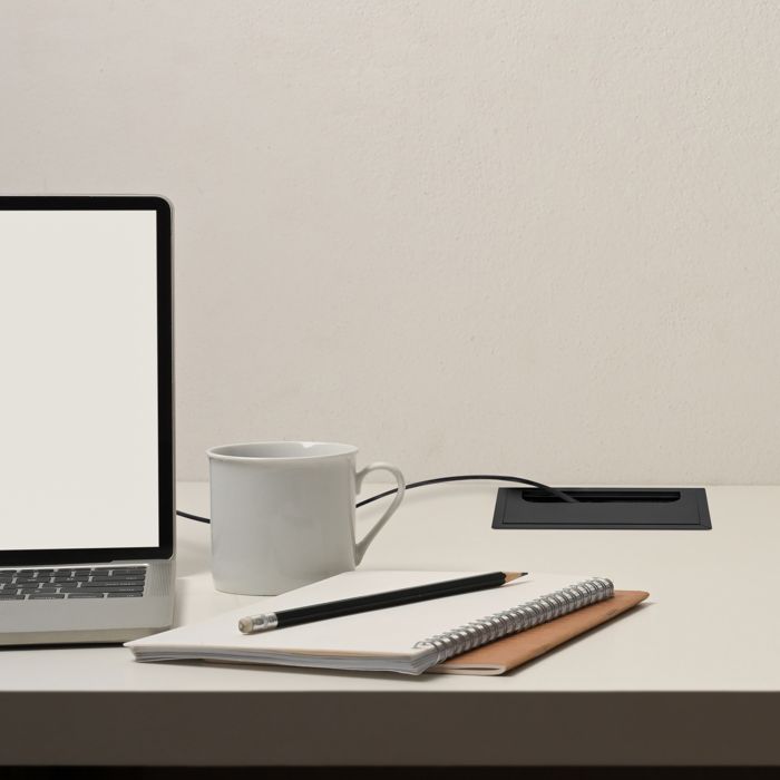 Passe-câbles - emuca - rectangulaire - aluminium - 159x80mm - peint en noir