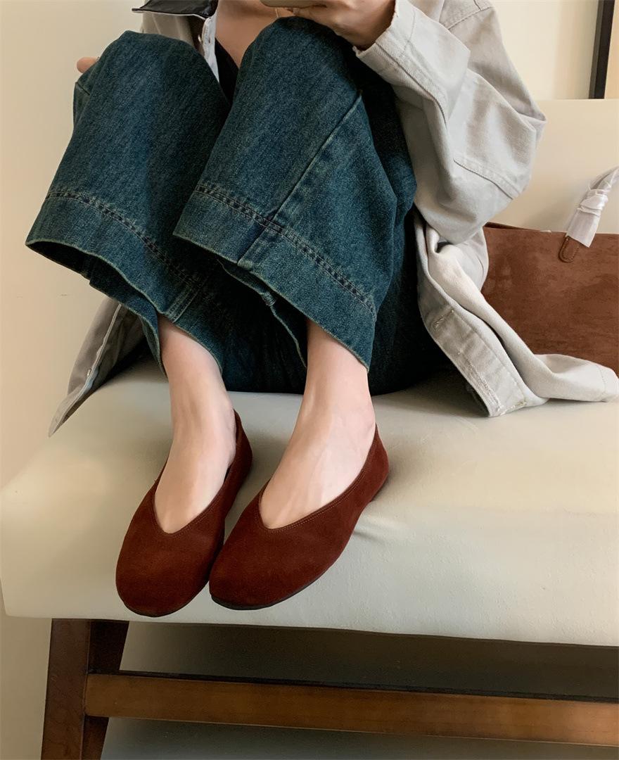 

2025 autumn new beef grinding sand leather two-layer leather Korean small round head casual women s shoes 39 червоний