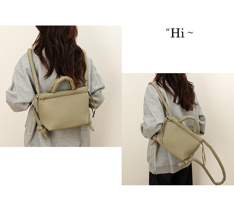 Geantă Crossbody Trendy de Nișă din Puf - Ușoară, Versatilă, Geantă de Mână de Umăr Monocromă pentru Ținută Casual