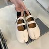 Fashion Fashion Buckle Strap Ladies Mary Janes Flats Shoes Soft Female Shallow Footwear Strange Toe Women Lolita Flats Shoes 2025 New