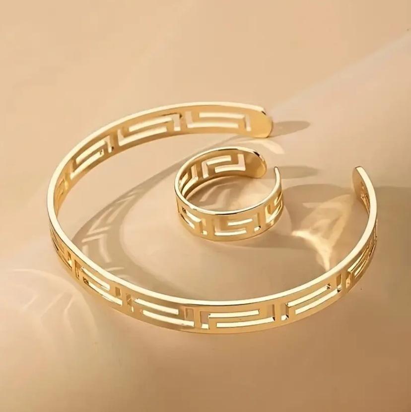 Two-piece Bracelet Ring Set Swastika Paper Hollow Fashion Simple Temperament Amazon Hot Sale Set