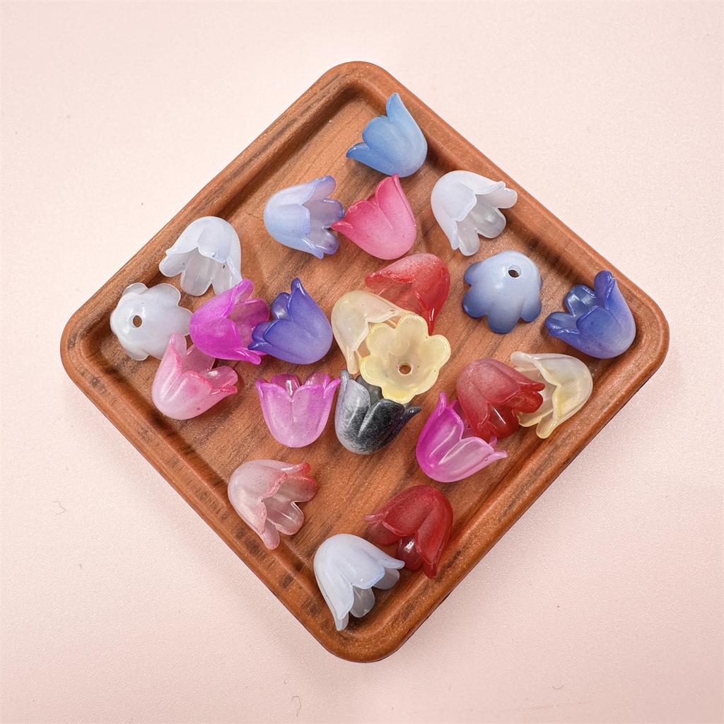 100Pcs Color Matching Flower DIY Jewelry Accessories Pendants Creative Bell Orchids Beads Acrylic Receptacle Fashion for Bracelet Earring Making