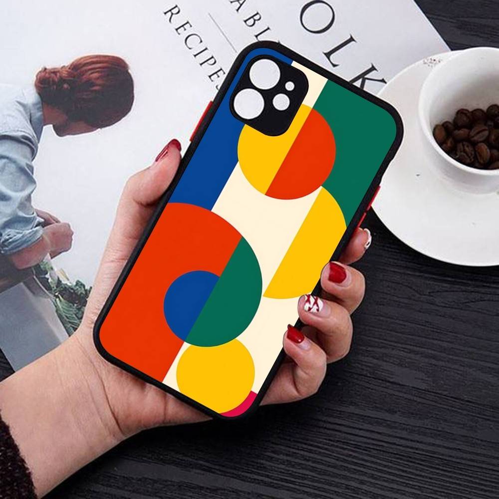 Geometric Bauhaus Art For IPhone 16 15 14 13 12 11 Pro Max X XS MAX Plus Translucent Black Phone Cover