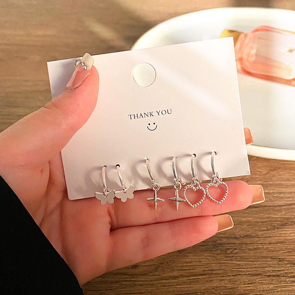 Sweet and Cool Jewelry Ins Cold Wind Love Ring Six-piece Set of Earrings, Personalized Ear Buckles, High-end Card Earrings.