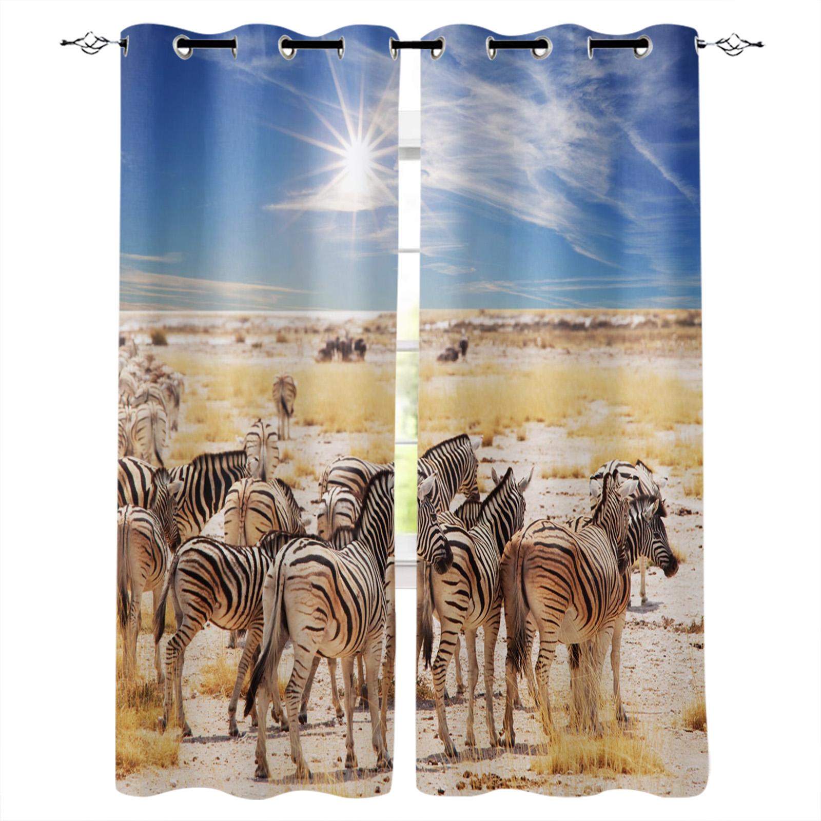 Шторы на окно с изображением лошади — фото 14