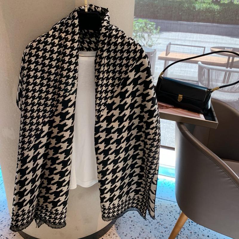 Autumn shawl women's versatile fashion classic thickened burr scarf imitation cashmere scarf women's winter