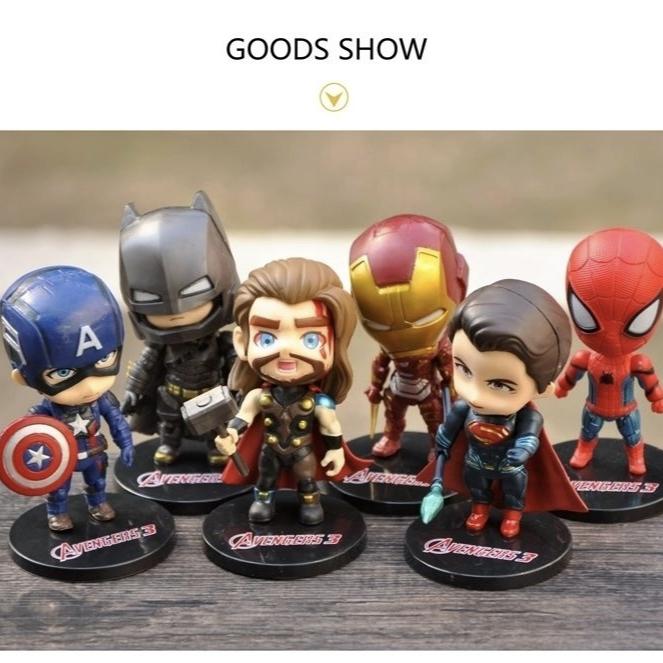 Scatola a Sorpresa Action Figures Marvel Avengers, Batman Iron Man Spider-Man Captain America Giocattoli, Ornamenti Modello da Collezione per Bambini e Fan