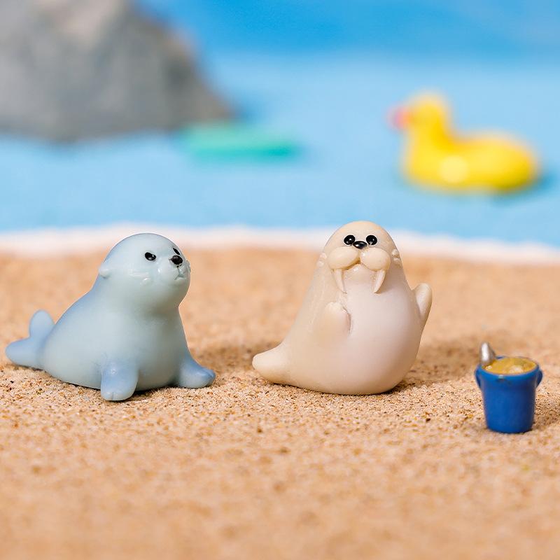 Micro-landscape Ornaments, Realistic Sea Lions, Sea Dogs, Seals and Other Small Animal Creative Car Resin Craft Decorative Accessories