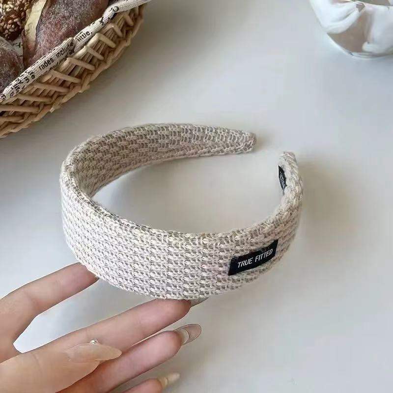 1pc Women Knitted Broad Headbands Fashion Versatile Elegant Simple Solid Color Hair Accessories Suitable For Daily, Casual