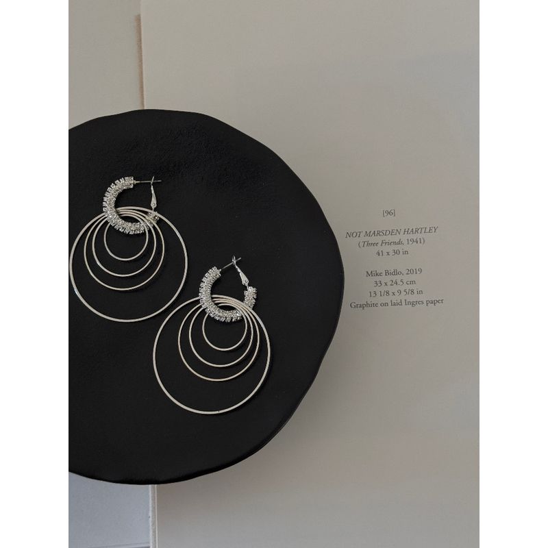 American Style Multi-Layered Large Round Sparkling Hoop Earrings, Millennial Hot Girl Exaggerated Earrings That Make the Face Look Smaller, Ear Clips