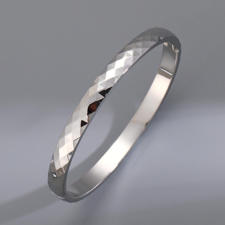 2024 Hot Trend Silver & Diamond Titanium Steel Bangle for Women