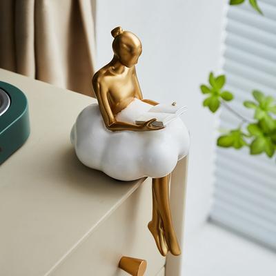 Cloud Girl Skulptur Abstrakte Ballerina Mädchen Hält Ball/Lesende Statue Harz Schwarz Gold Figur Tischdekoration für Büro Schreibtisch Regal Dekor