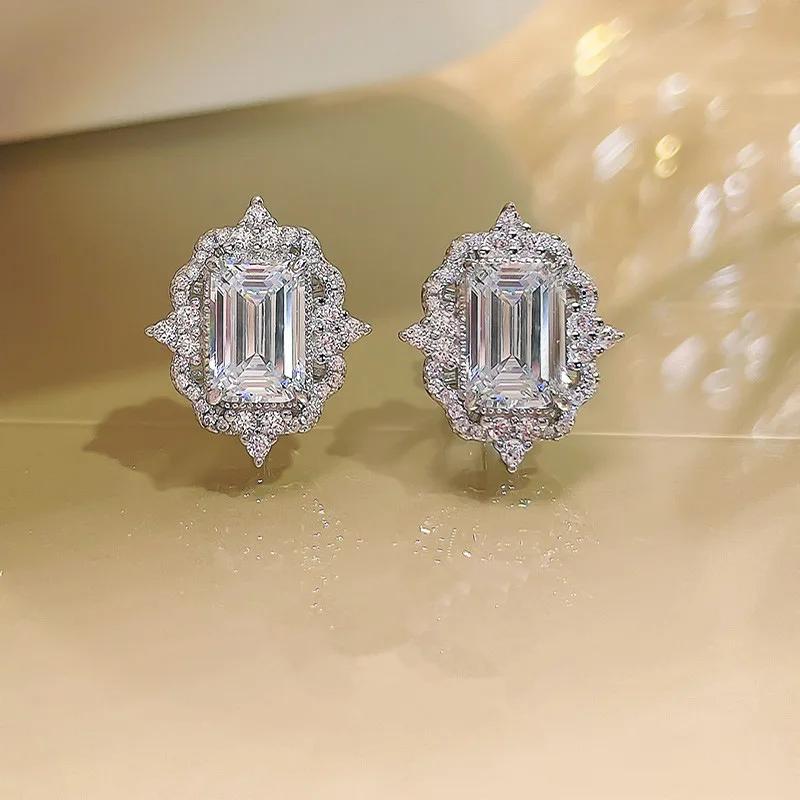 Explosiv Funkelnde Zirkonblumenohrringe Mode Quadratisch Prinzessin Super Zucker Spitze Damen