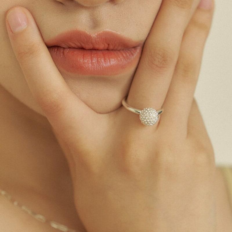 Pacipick Daisy seed Ring