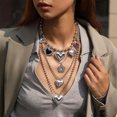 Colar com Pingente de Coração Amoroso Feminino Punk Cor de Cobre Corrente de Contas Acessórios de Zircônia Steampunk