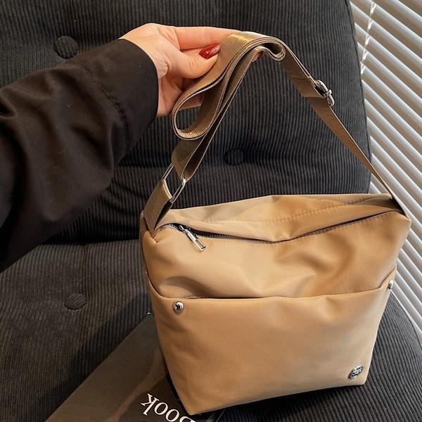 New Fashion Shoulder Bag Versatile Washed Oxford Cloth Bucket Bag Simple Solid Color Texture Shoulder Messenger Bag