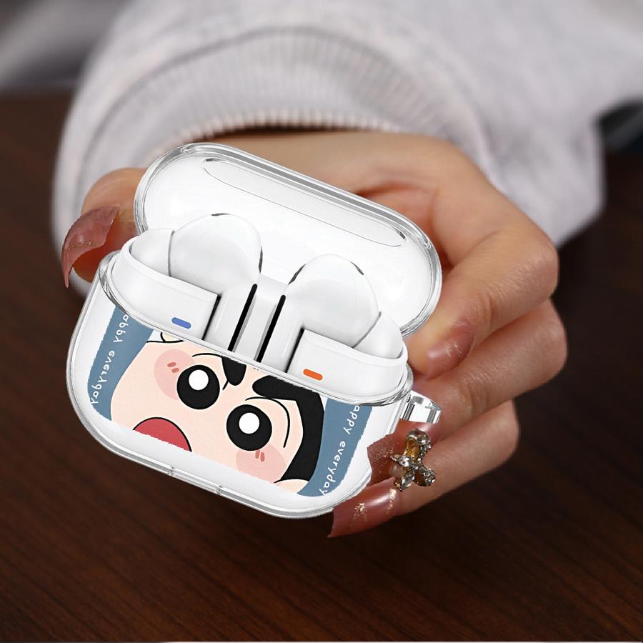 Case For Samsung Galaxy Buds 2 3Pro 4Pro Live 4 Pro 2Pro 3 FE Clear Earphone Cases Cover With Hook Crayon ShinChan Cartoon