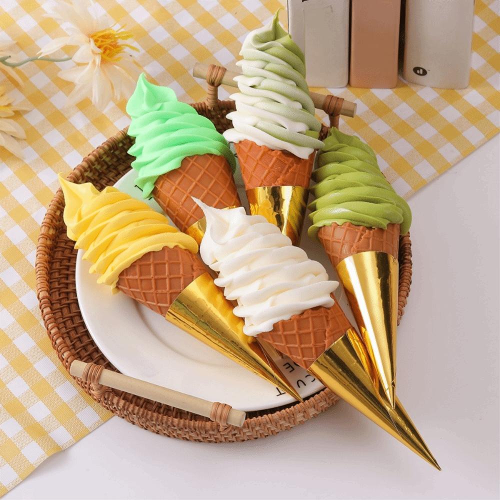 100PCS Solid Color Disposable Ice Cream Holder Thickened Ice Cream Cone Cover Party