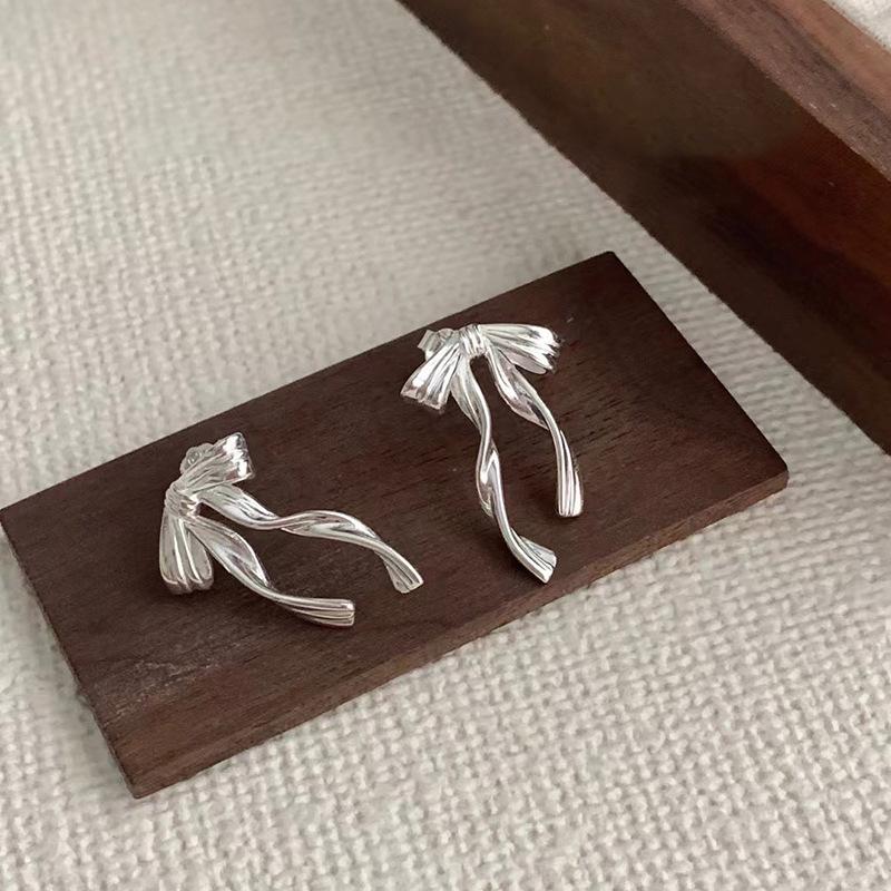 PANJBJ 925 Silver Bow Knot Earring for Women Texture Tassels Sweet Romantic Korean Jewelry Gift