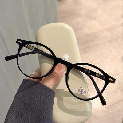 Brillen & Accessoires – Lese- & Computerbrillen