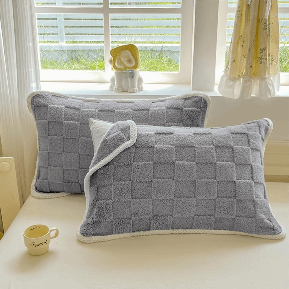 2 pieces Coral Fleece Pillow Cover Plush Cushion Cover Durable Grid Jacquard Pillowcases Winter