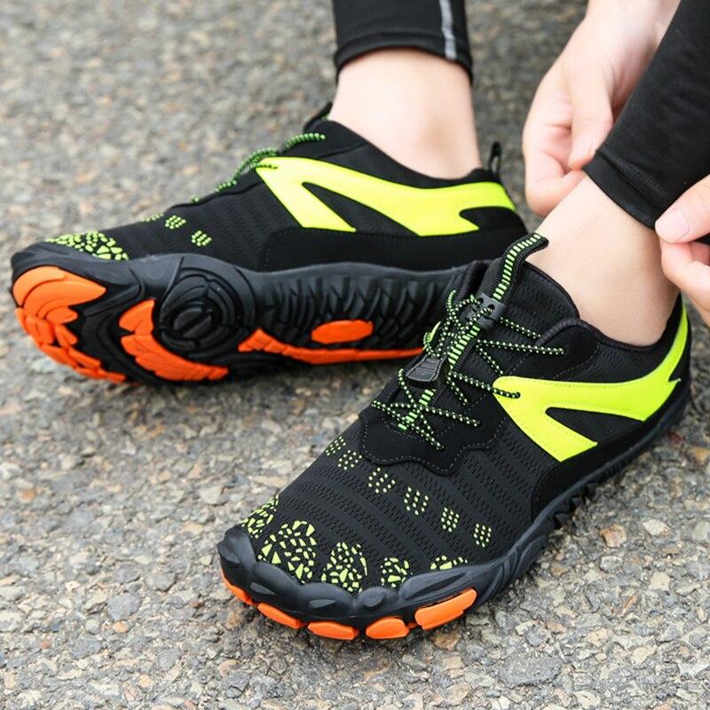 Paar Wasserschuhe Übergröße Schlichte Mode Strandsportschuhe Herren Fitnessschuhe Damen Wasserschuhe Schwimmschuhe