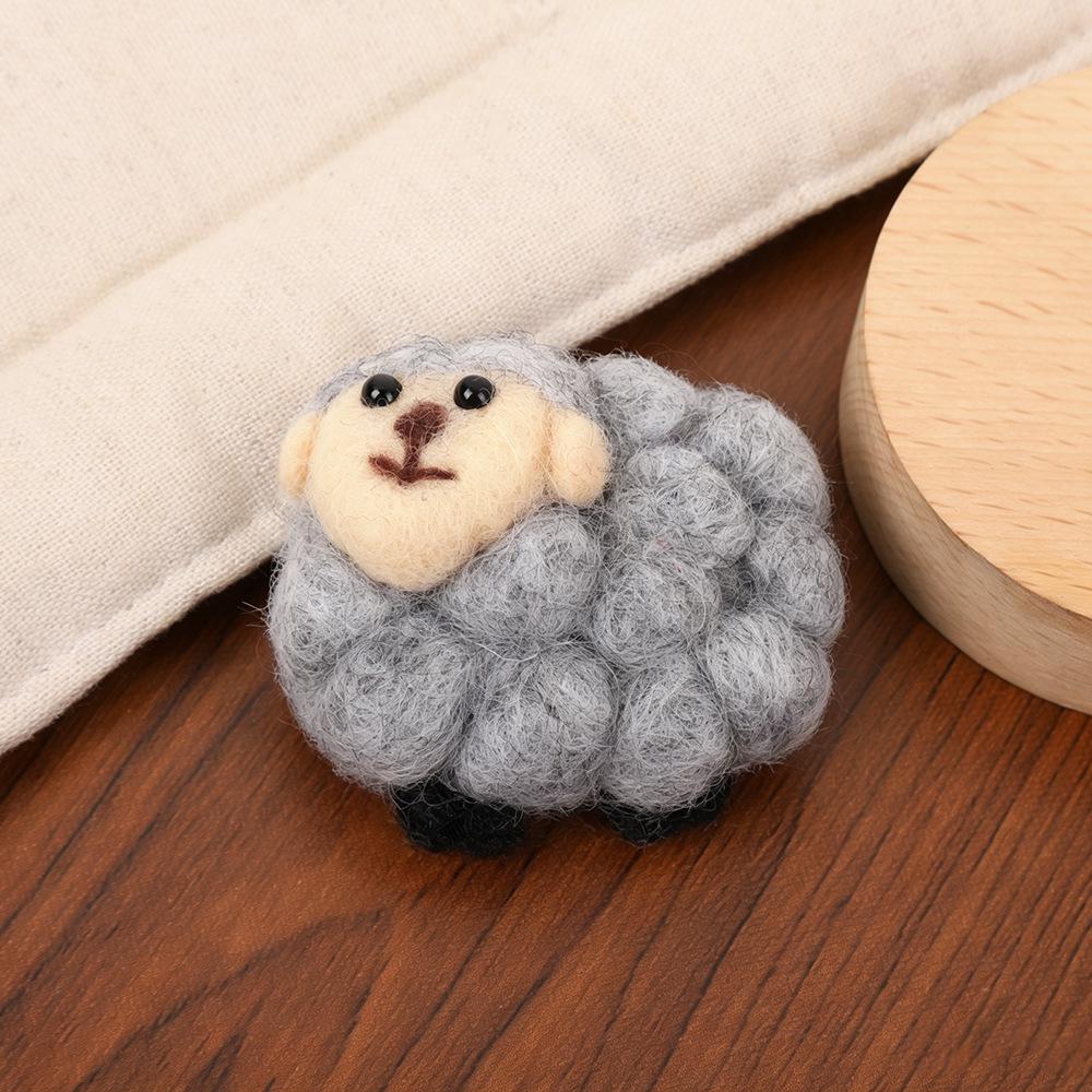Korean Style Cute Wool Felt Sheep Accessories for Children's Clothing and Bags