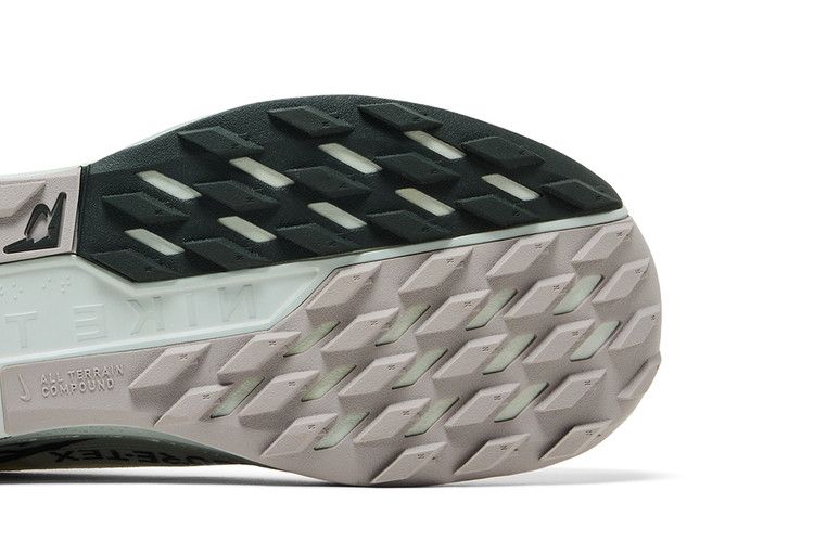 Nike Pegasus Trail 5 Gore-Tex Summit White Light Silver College Grey