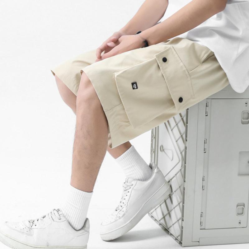 Herren Sommer Dünne Schnelltrocknende Mehrfach-Taschen Einfarbig Werkzeug-Shorts Herren Japanische Locker Übergröße Fünf-Punkt-Hose