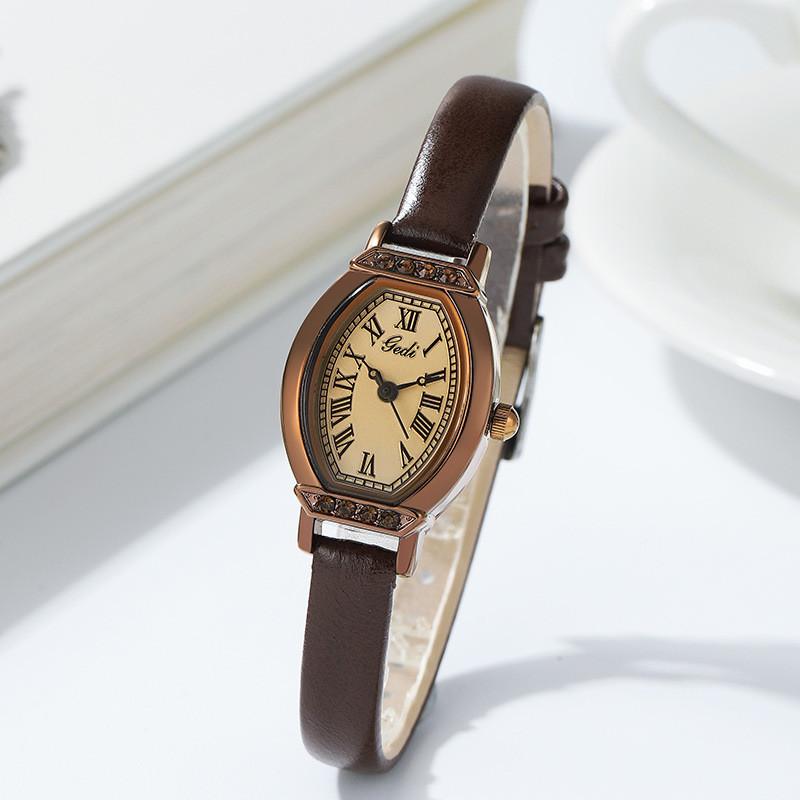 

Vintage Whiskey Barrel Shape Quartz Watch For Women With Water Resistance And Decorative Design