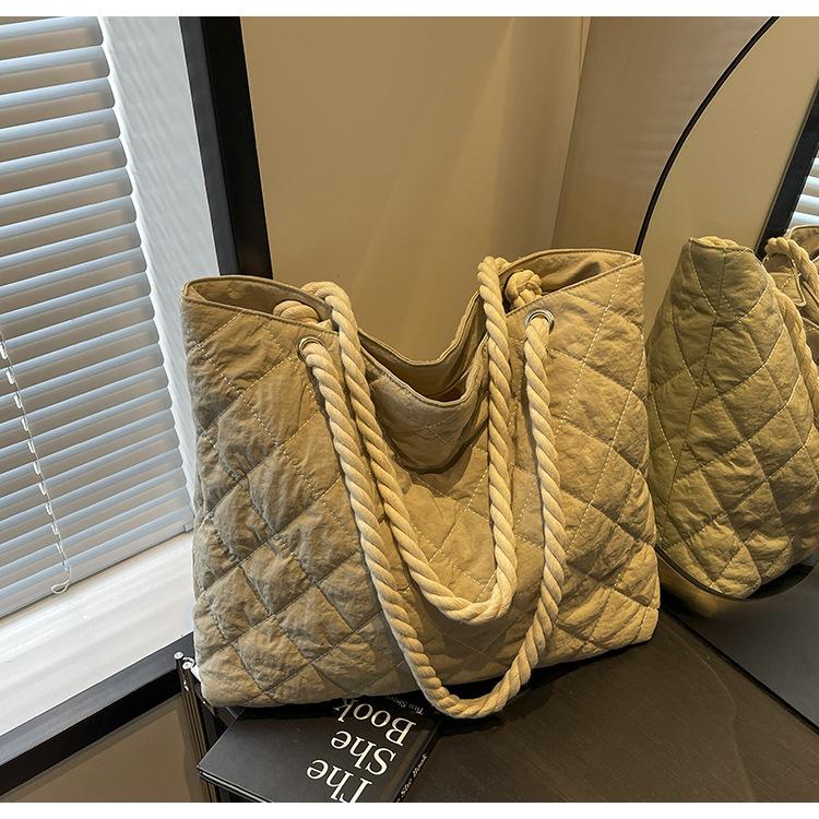 Autumn and winter cotton clothing bag casual fashion tote soft leather bag ins Japanese large-capacity canvas shoulder messenger bag