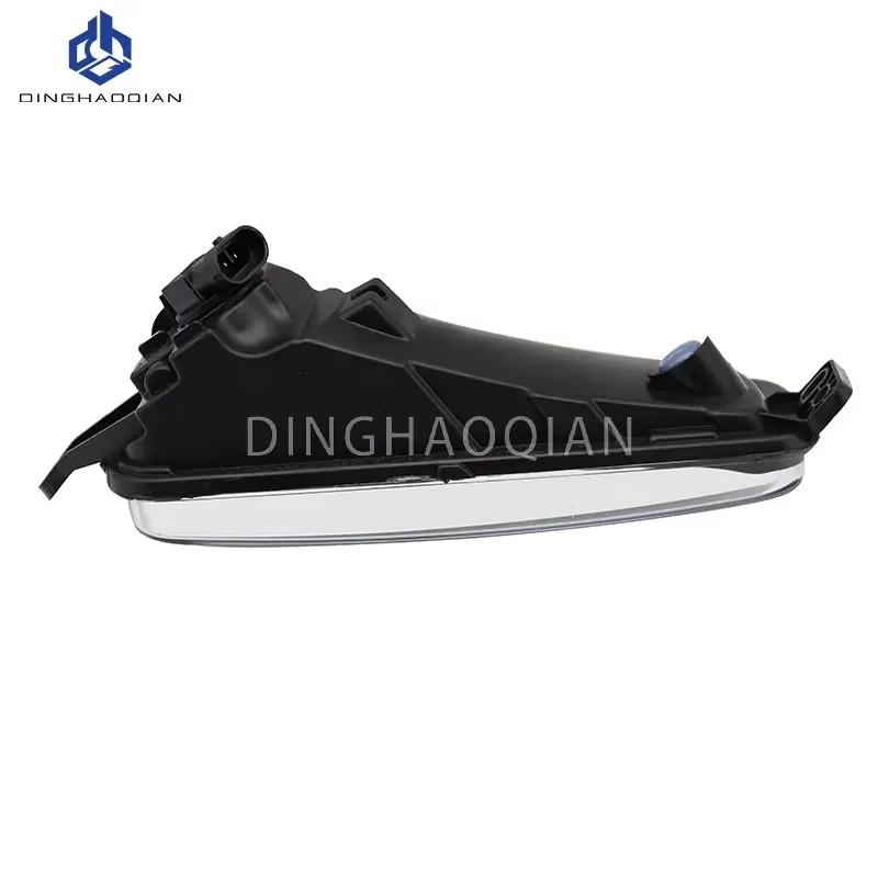 Car Front Bumper Fog Light Anti-Fog Lamp Foglight Foglamp Assembly Reflector For Ford Focus 2015 2016 2017 2018