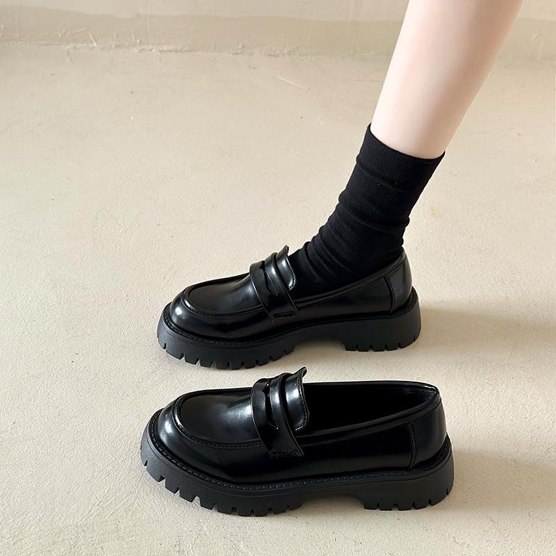 Spring & Fall Large Size Platform Loafers: Thick Sole, Solid Color Slip-On Casual Shoes for European & American Fashion.