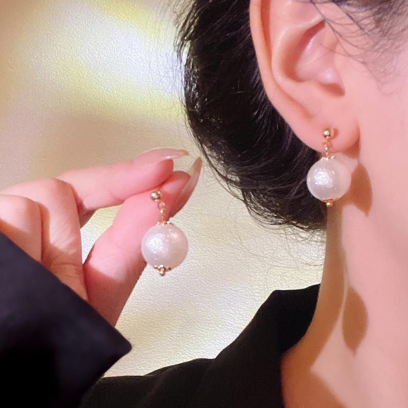 Mona-Inspired Hepburn Style S925 Silver Needle Pearl Earrings for Women