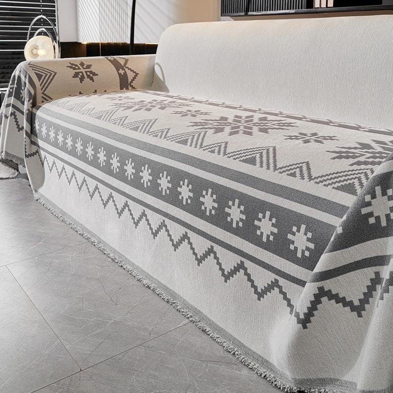 Chenille Sofa Throw Reversible Full Coverage Sofa Blanket With Tassel Four Seasons Universal Geometric Yarn-Dyed Sofa Cover 180x130cm 1pc