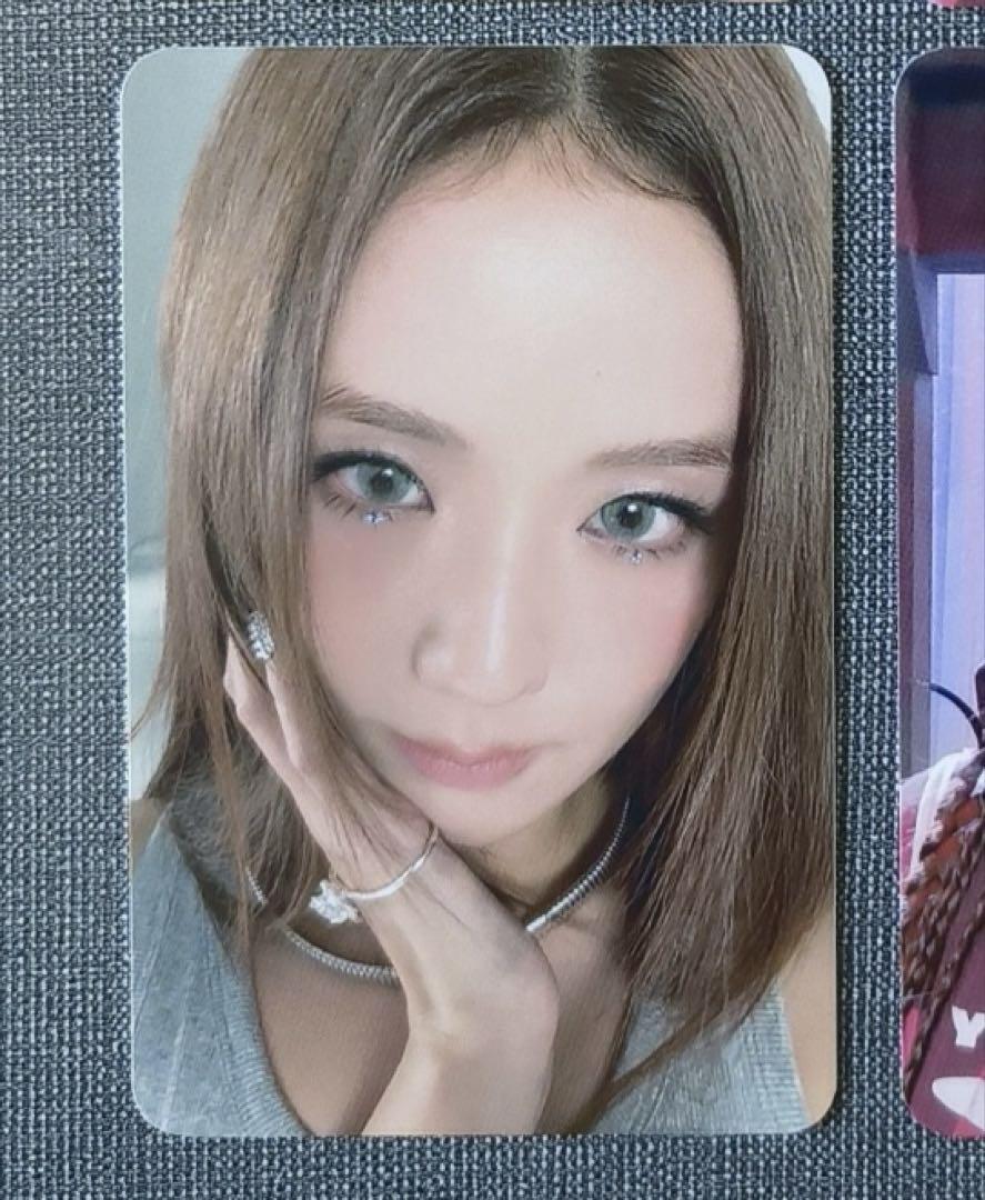 

[USED] BLACKPINK Jisoo AMORTAGE DMM Limited Trading Card C