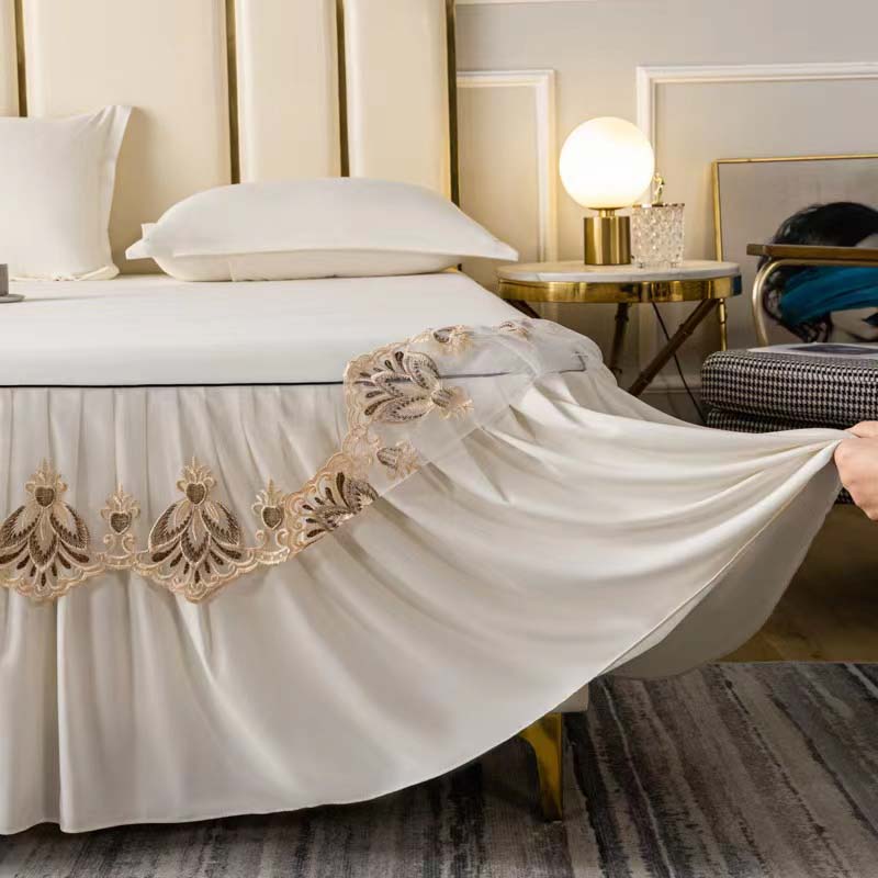 3pcs Set Raw Cotton Bed Romance Dust Protector Cover Soft Bedspread Embroidery Lace Edge Bed Skirt with 2pcs Pillowcase
