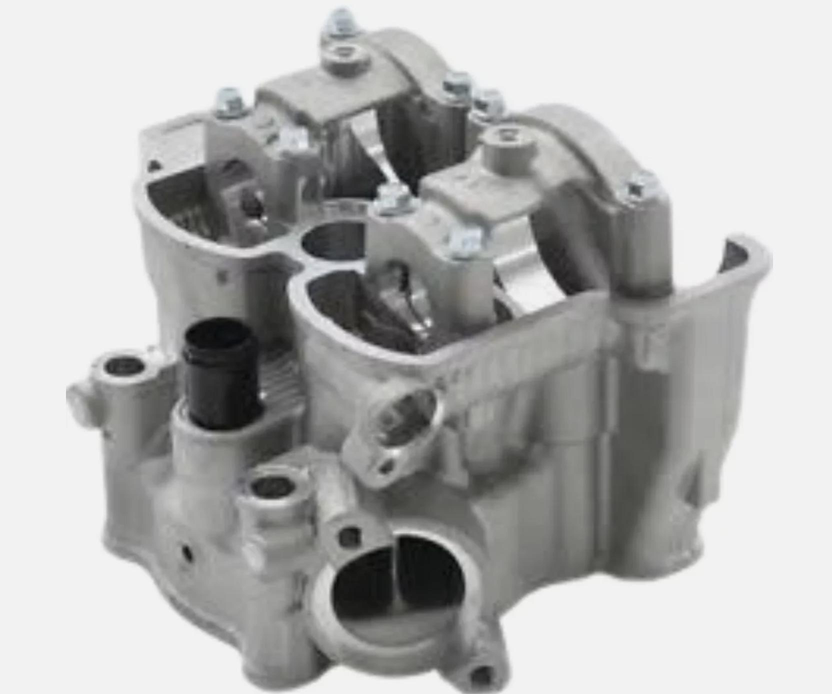 

SUZUKI Genuine RMZ250 Cylinder Head 11100-10H10