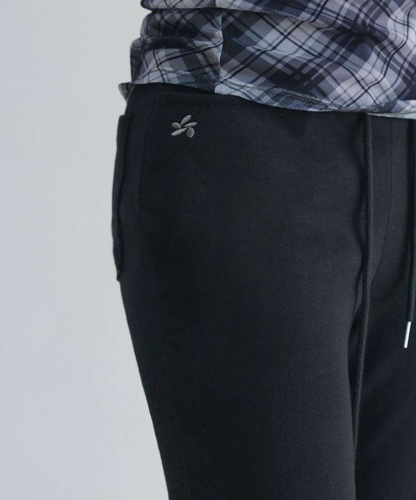 Seulliggeullou Bootcut Logo Training Pants [2 Colors]