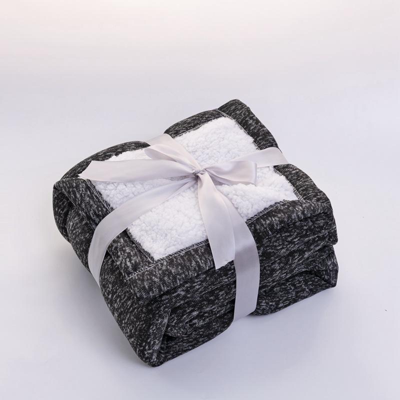 

Толстое вязаное одеяло из овечьей шерсти для зимы, офиса и кондиционирования воздуха 150*120 CM чёрный